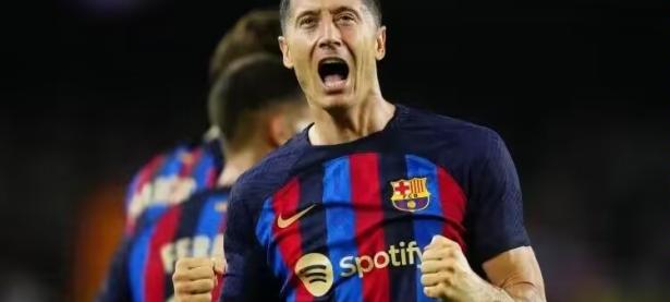 九游游戏中心网页版-莱万多夫斯基连续二十场比赛得分超过大比分获胜，SKT不断突破！